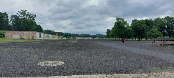 Mémorial de Ravensbrück - La place d'appel et de sélection